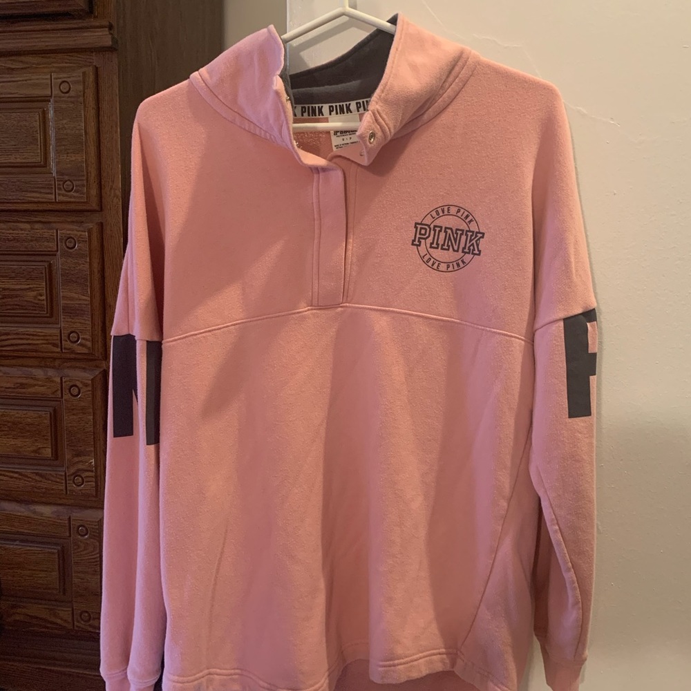Victoria’s Secret PINK quarter button up
